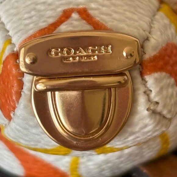 Coach Collectible Bear Bag Charm In Rainbow Signature Canvas CJ953 NWT - Picture 3 of 7